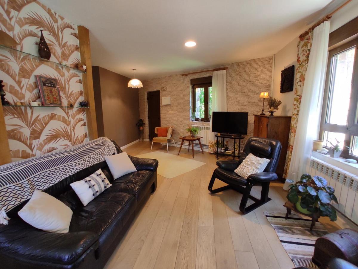 Centro Jardin Mandala Guest House Valberzoso ภายนอก รูปภาพ